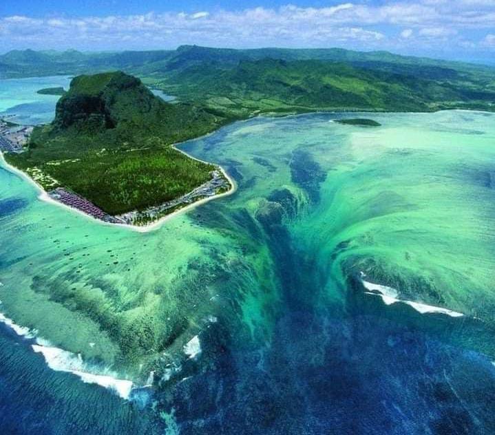Underwater Waterfall